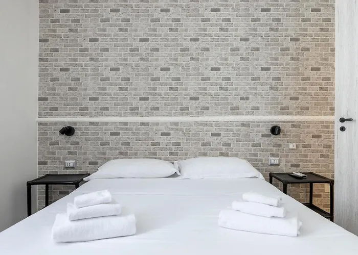 Vg Piazza Navona 5 Stelle Parlamento 3* רומא